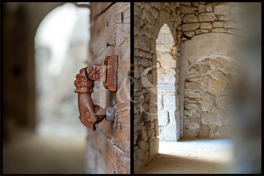 Property photo 1 of 14 12th-Century Manor House With Inner Courtyard And Panoramic Terrace