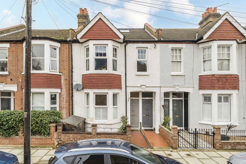 Property photo 1 of 8