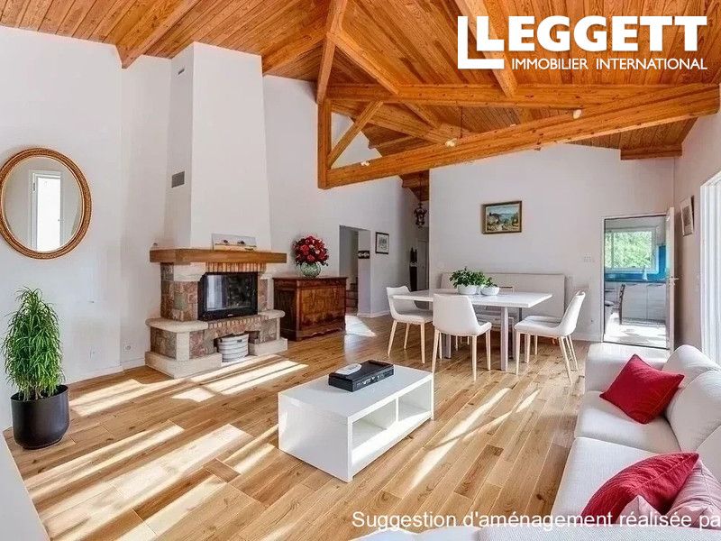 Property photo 3 of 5