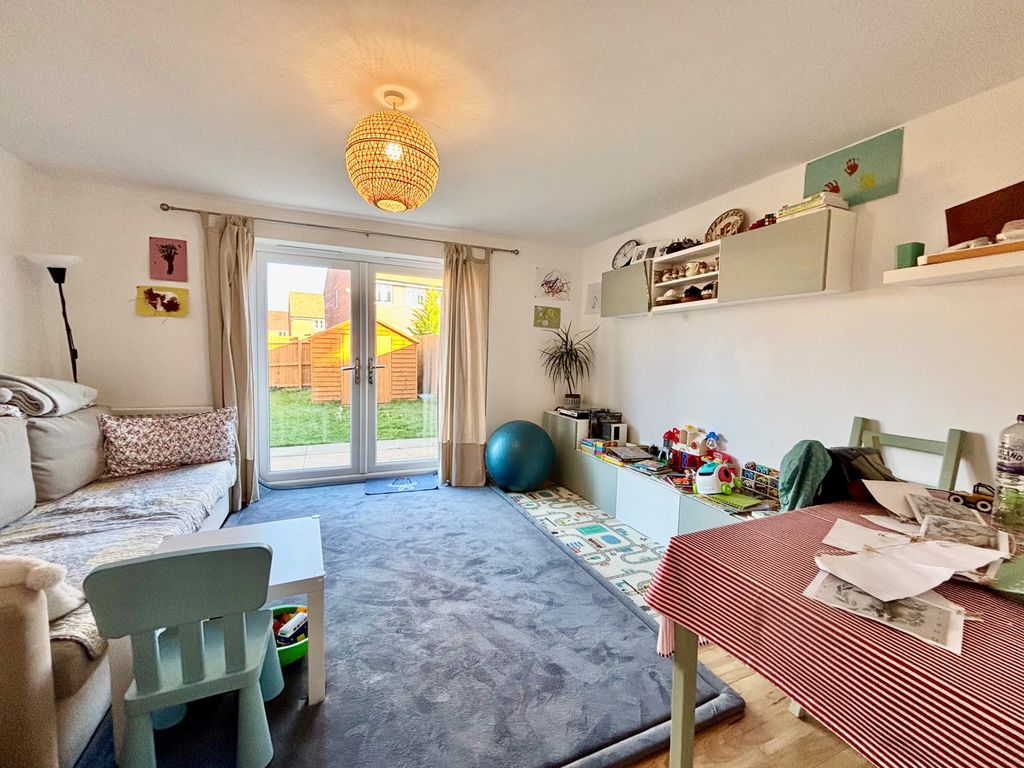 Property photo 3 of 10