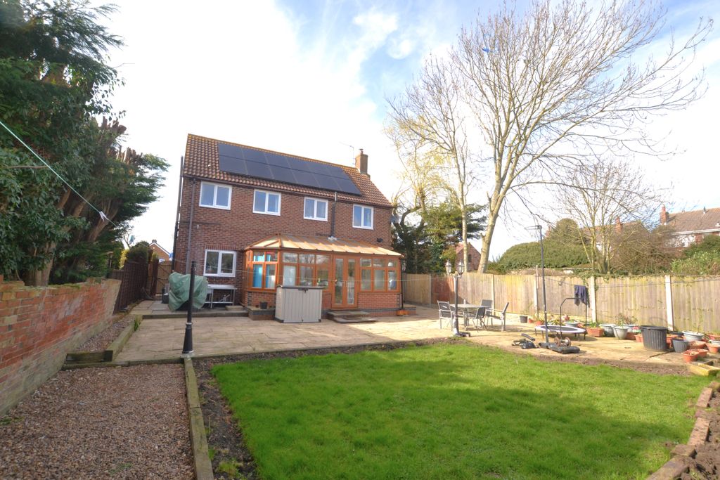 Property photo 1 of 26