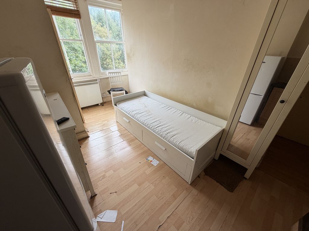 Property photo 3 of 4 Photo 02-10-2025, 10 32 14.Jpg