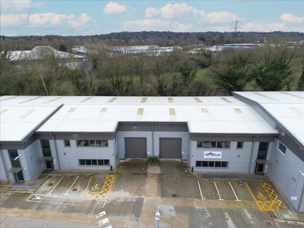 Property photo 2 of 26