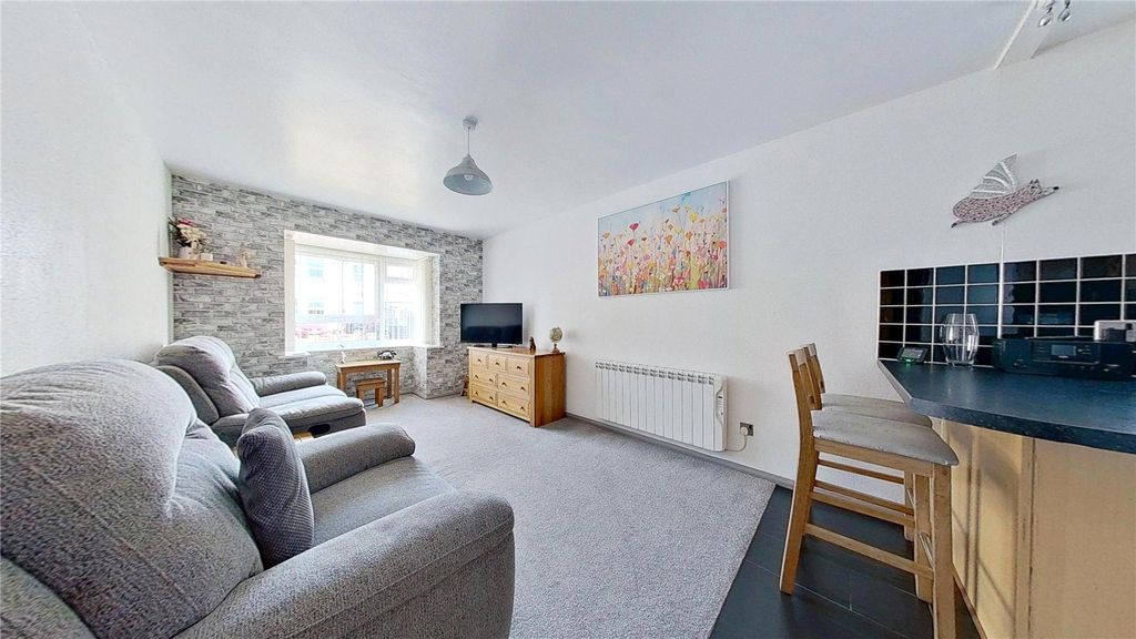 Property photo 3 of 11 Picture No. 09