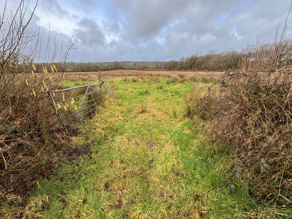 Property photo 1 of 5