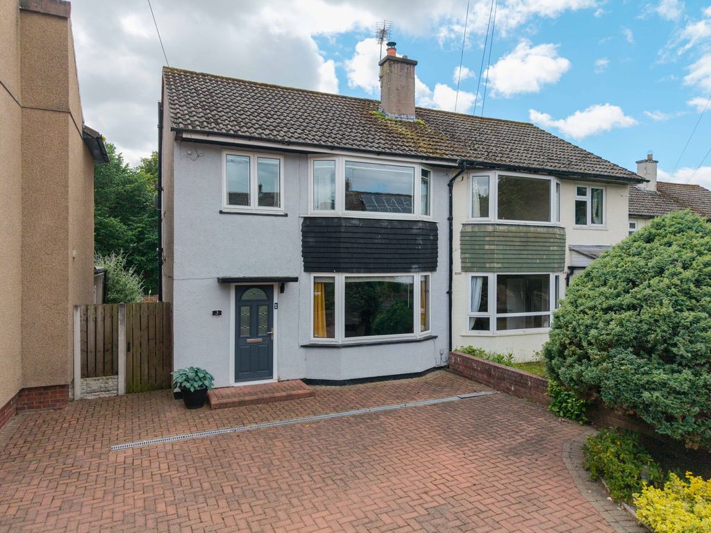 Property photo 1 of 24