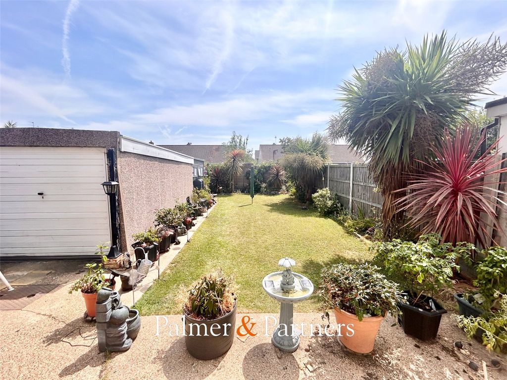 Property photo 3 of 17 Picture No. 14