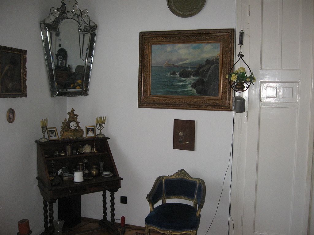 Property photo 3 of 9