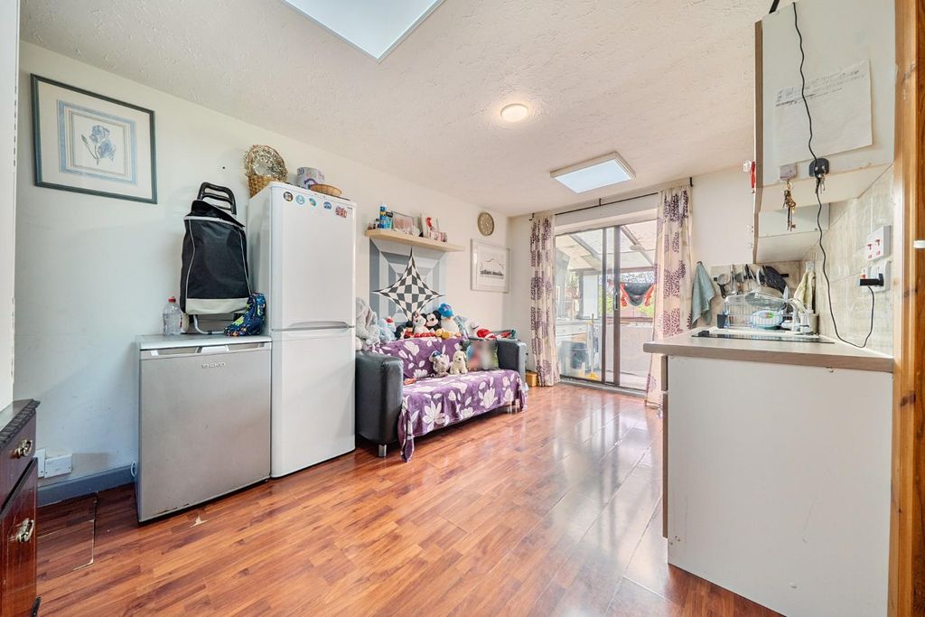 Property photo 3 of 14 1447689 (11).Jpg