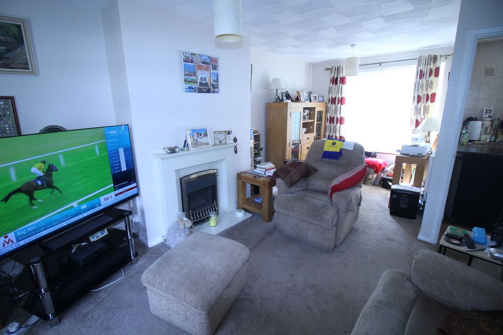 Property photo 3 of 12 Img_0001