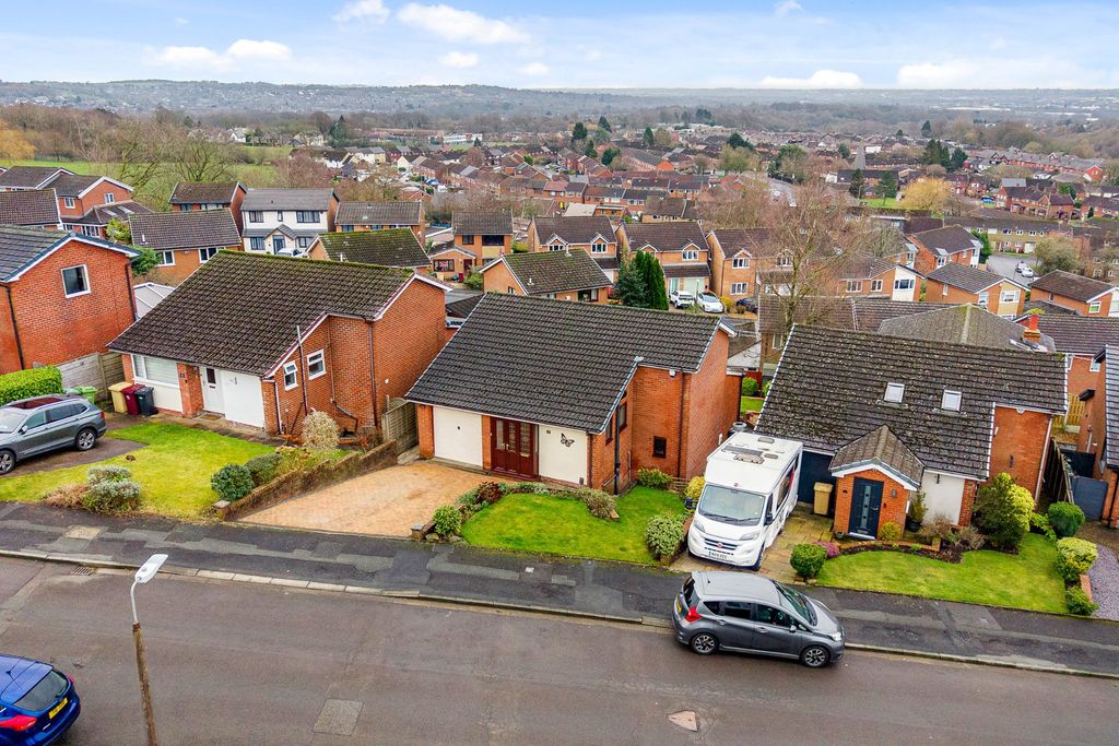 Property photo 1 of 25 Photograph 26