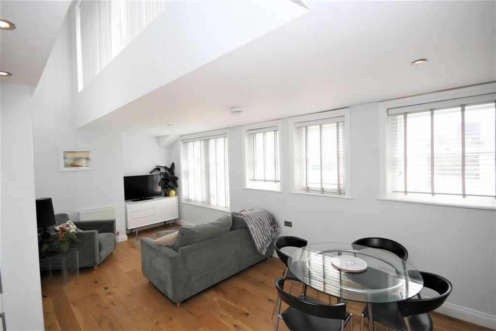 Property photo 1 of 15 Reception Dining Area.Jpg