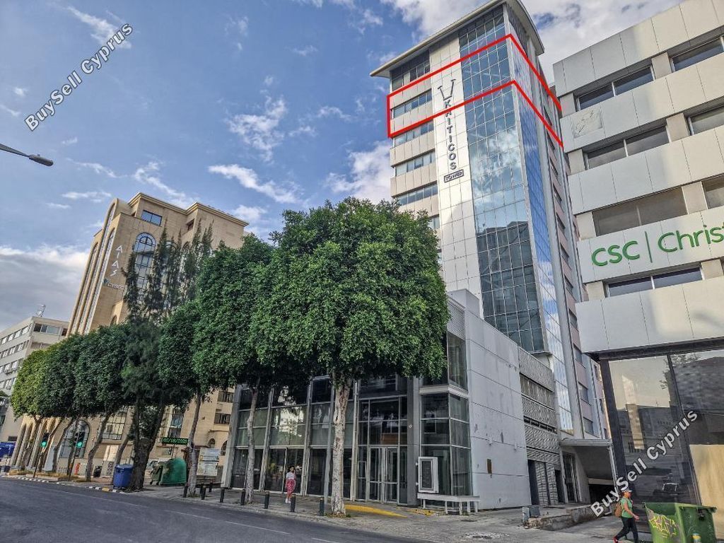 Property photo 2 of 6