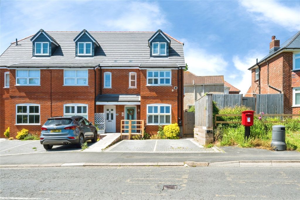 Property photo 1 of 14 Picture No. 40