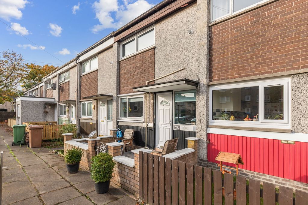 Property photo 1 of 13 Exterior