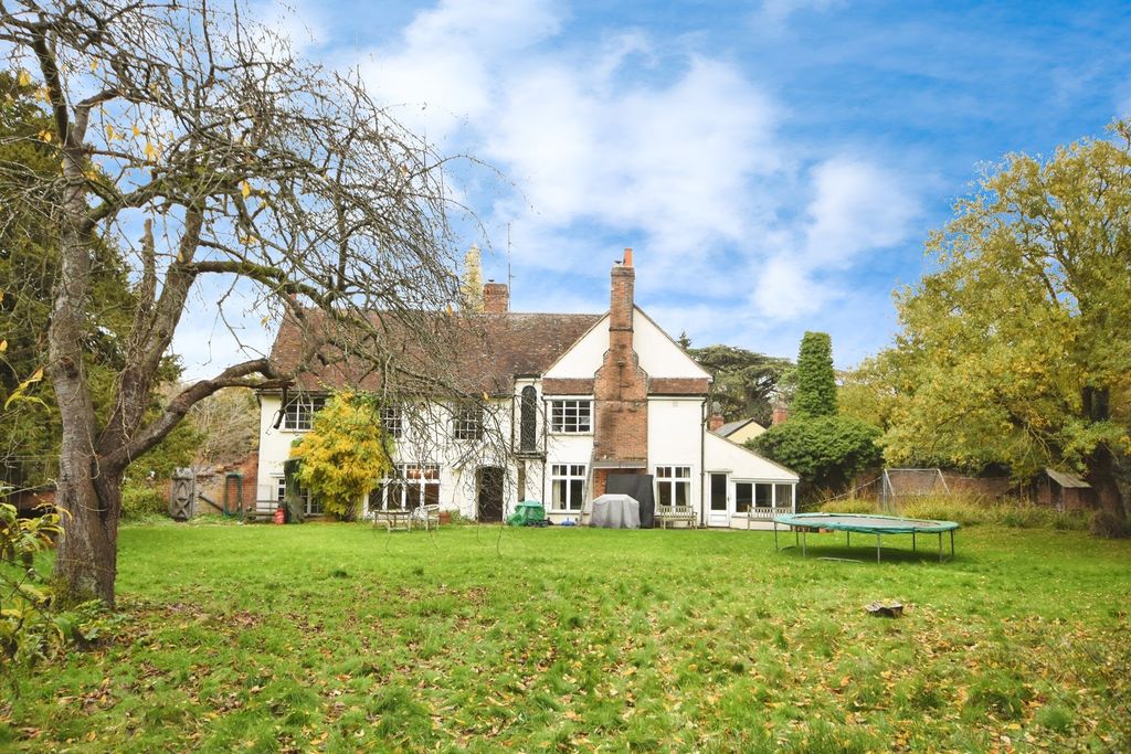 Property photo 1 of 18