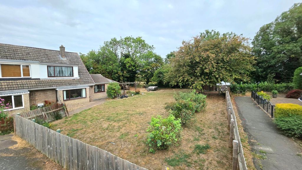 Property photo 1 of 16
