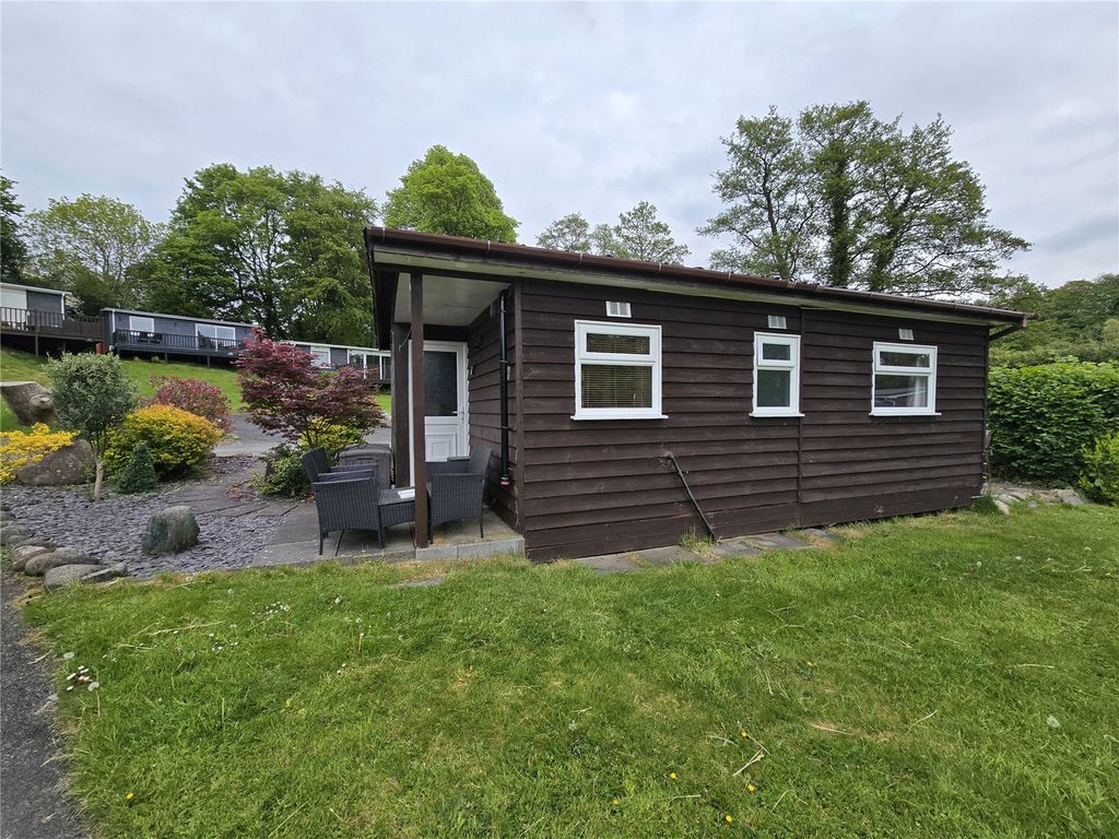 Property photo 2 of 12 Picture No. 01