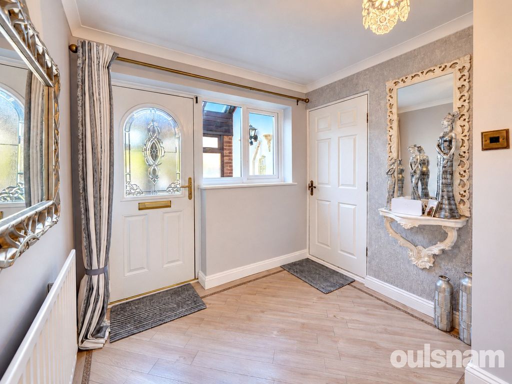 Property photo 2 of 28 Picture No. 30