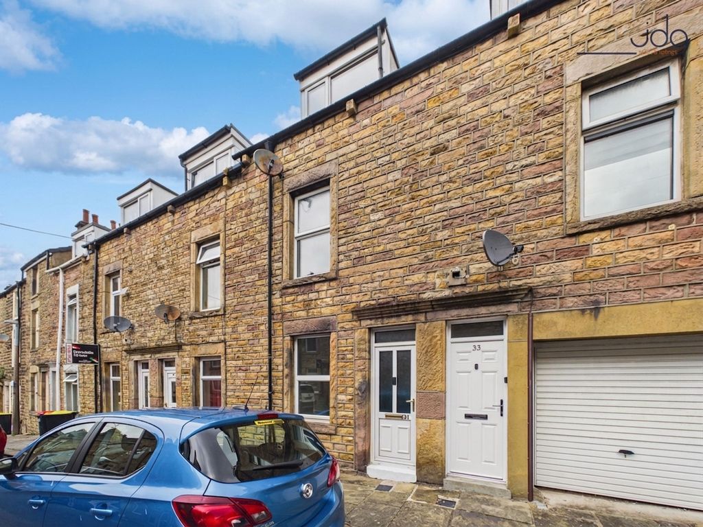 Property photo 1 of 12 Welcome To Ridge Street