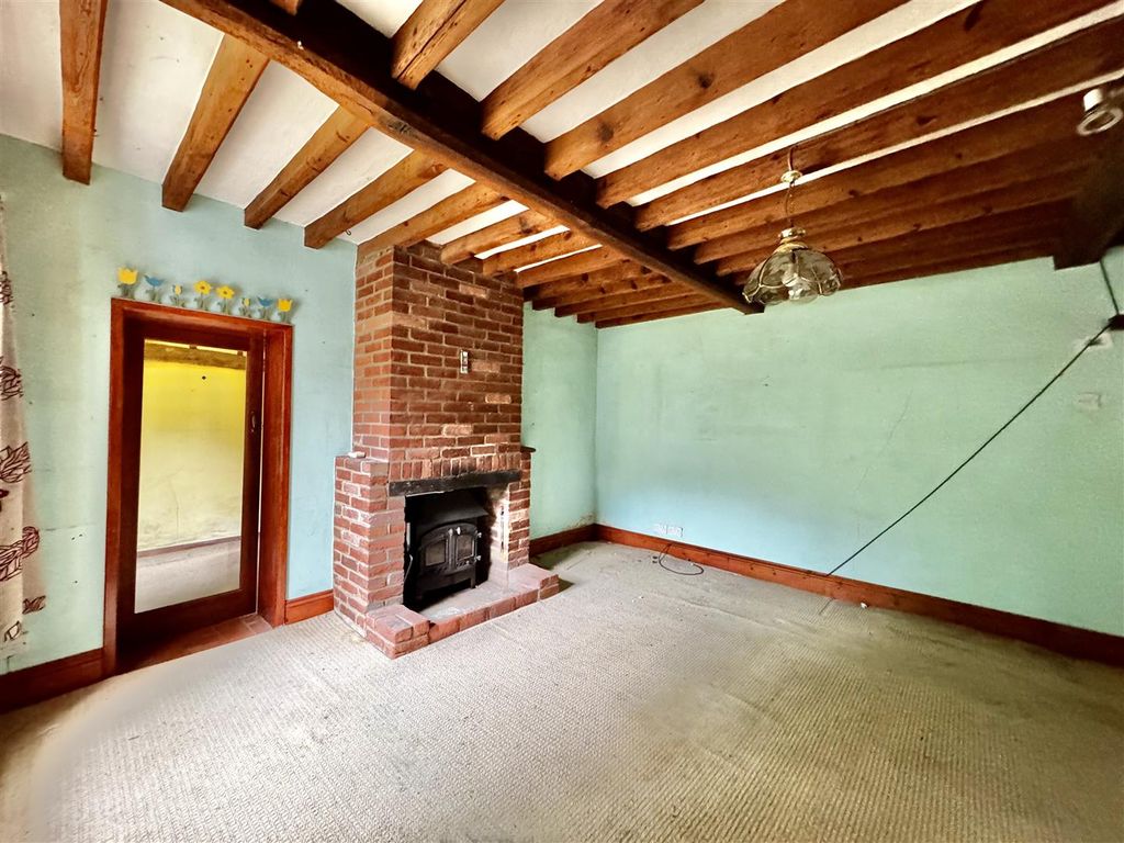 Property photo 2 of 14