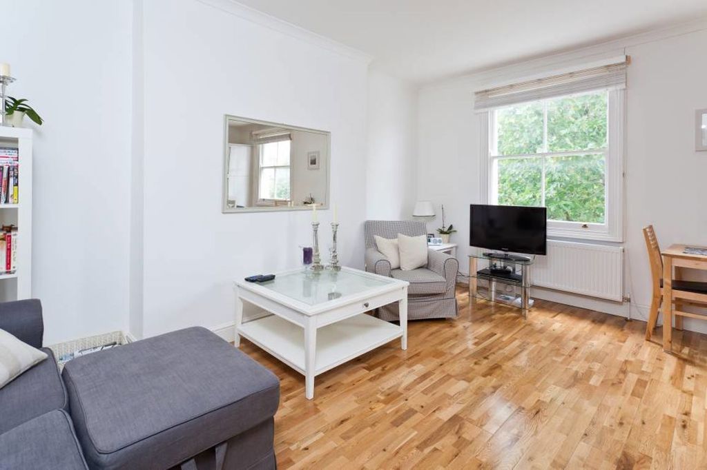 Property photo 2 of 7