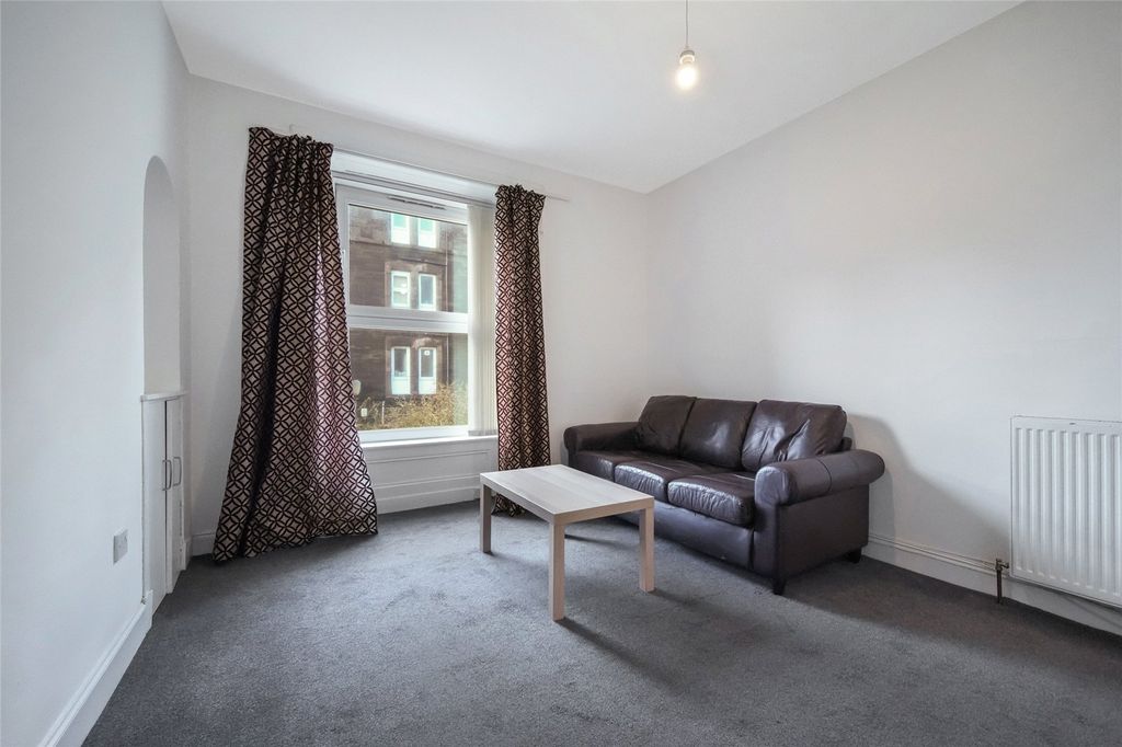 Property photo 3 of 18 Picture No. 21