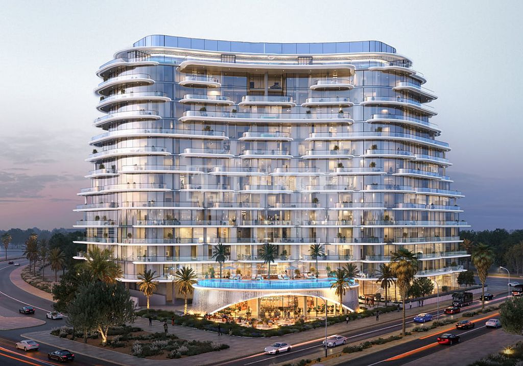 Property photo 3 of 18