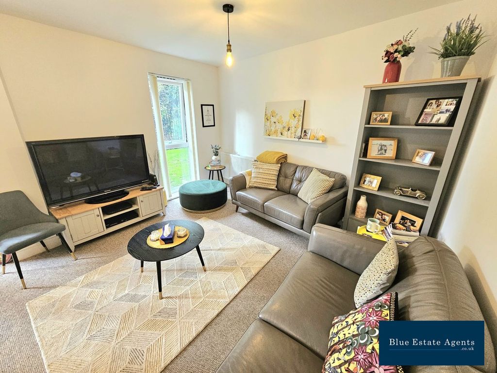 Property photo 3 of 14 Open Plan Kitchen Lounge