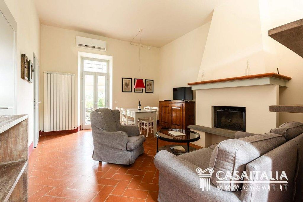 Property photo 1 of 28