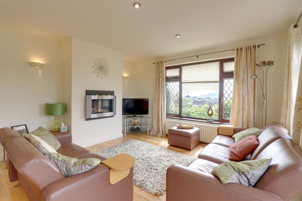 Additional image 9 of 4 bed detached house for sale8 Newtown Park, Newtownards BT23