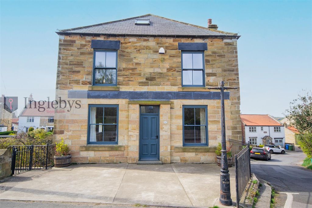 Property photo 1 of 49 Mulgrave House