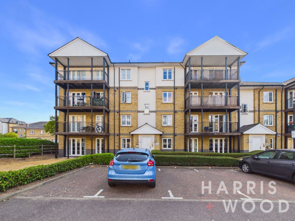 Property photo 1 of 13 5371131