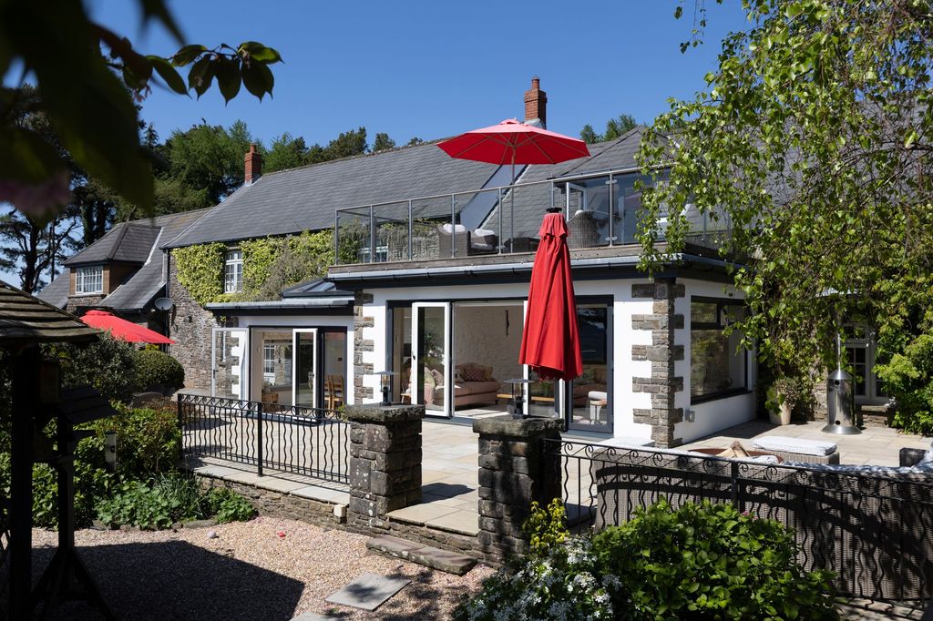 Additional image 40 of 5 bed detached house for salePenycoedcae Road, Penycoedcae CF37