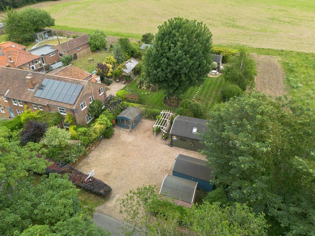 Property photo 1 of 48