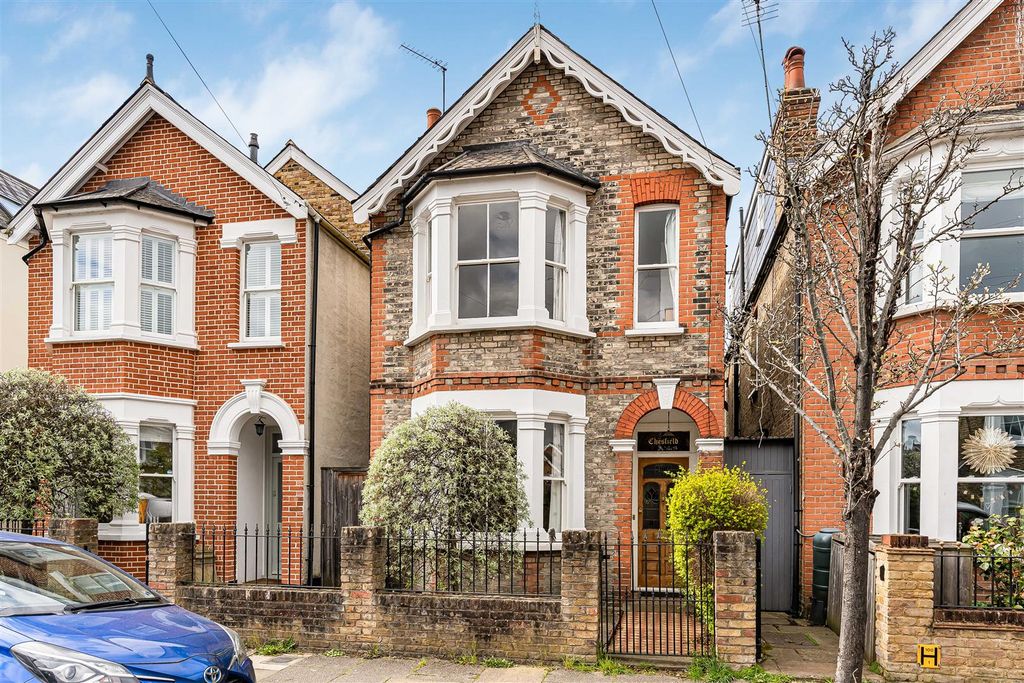 Property photo 1 of 26