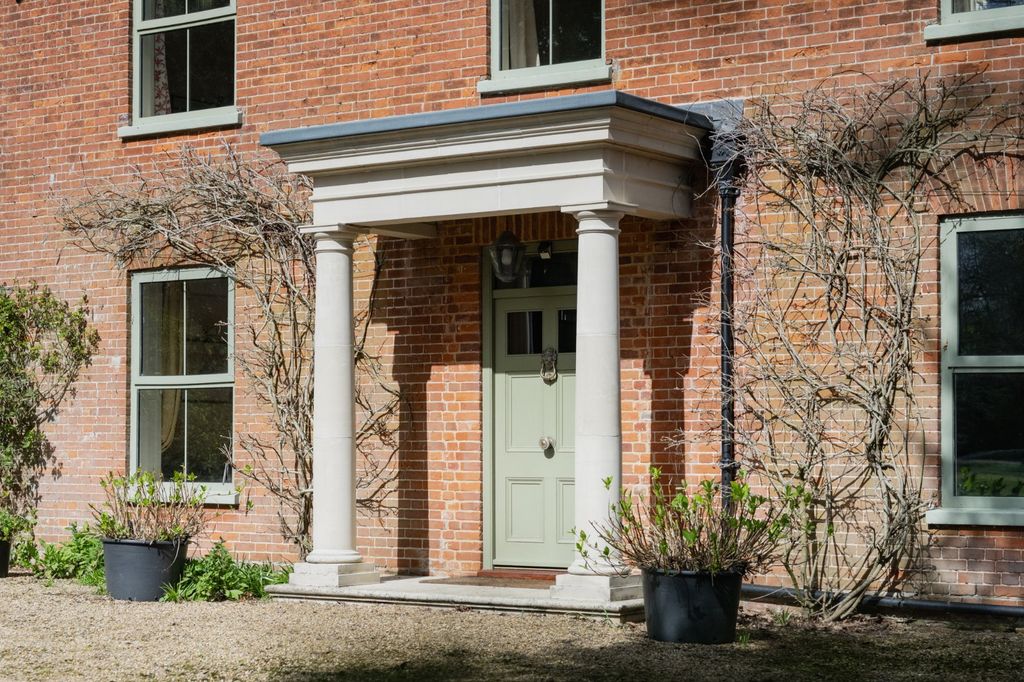 Property photo 1 of 30 Picture No. 28