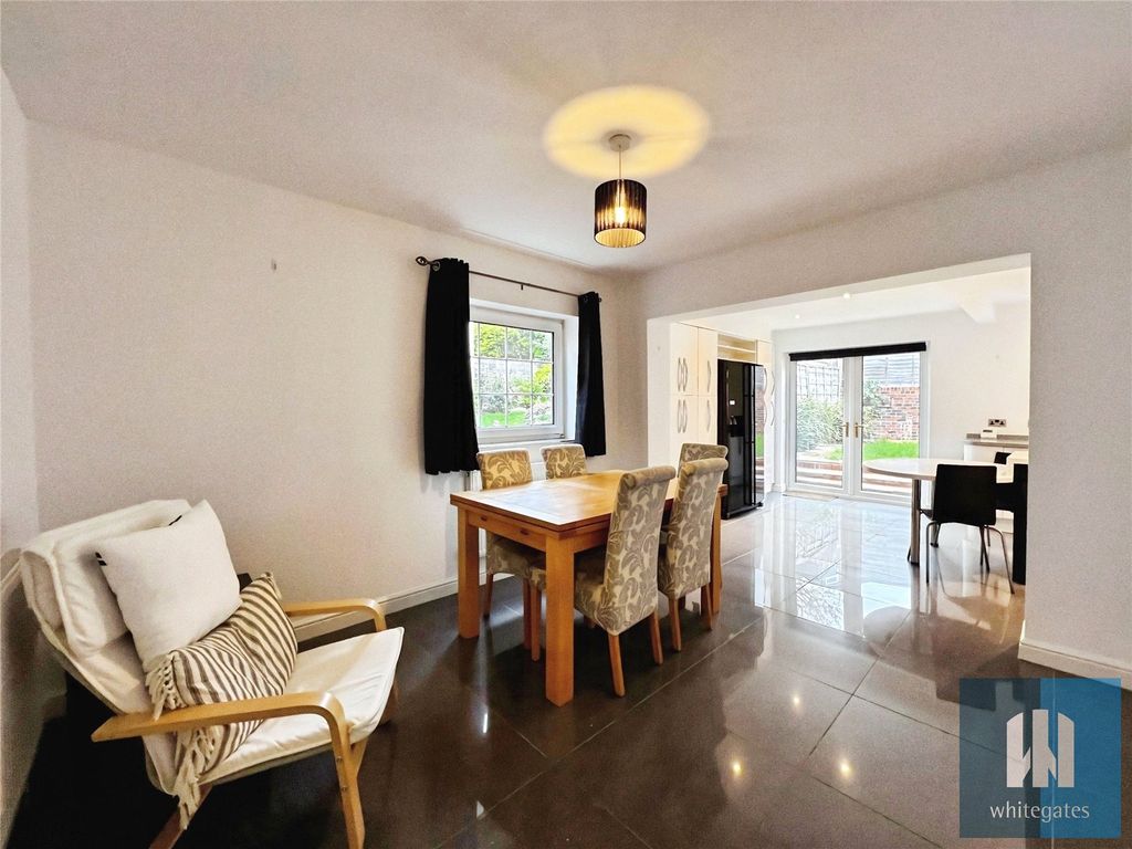 Property photo 3 of 20 Picture No. 06