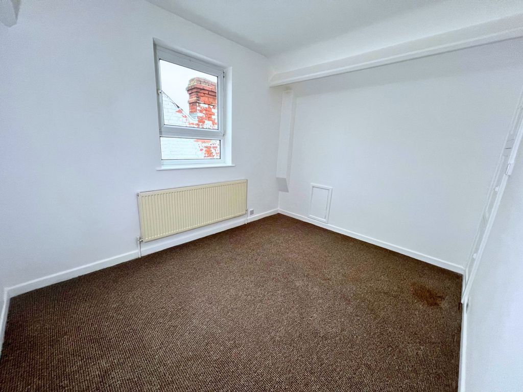 Property photo 2 of 14 Gallery