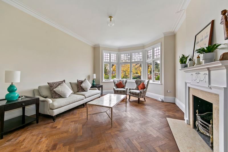 Property photo 3 of 27 Drawing Room