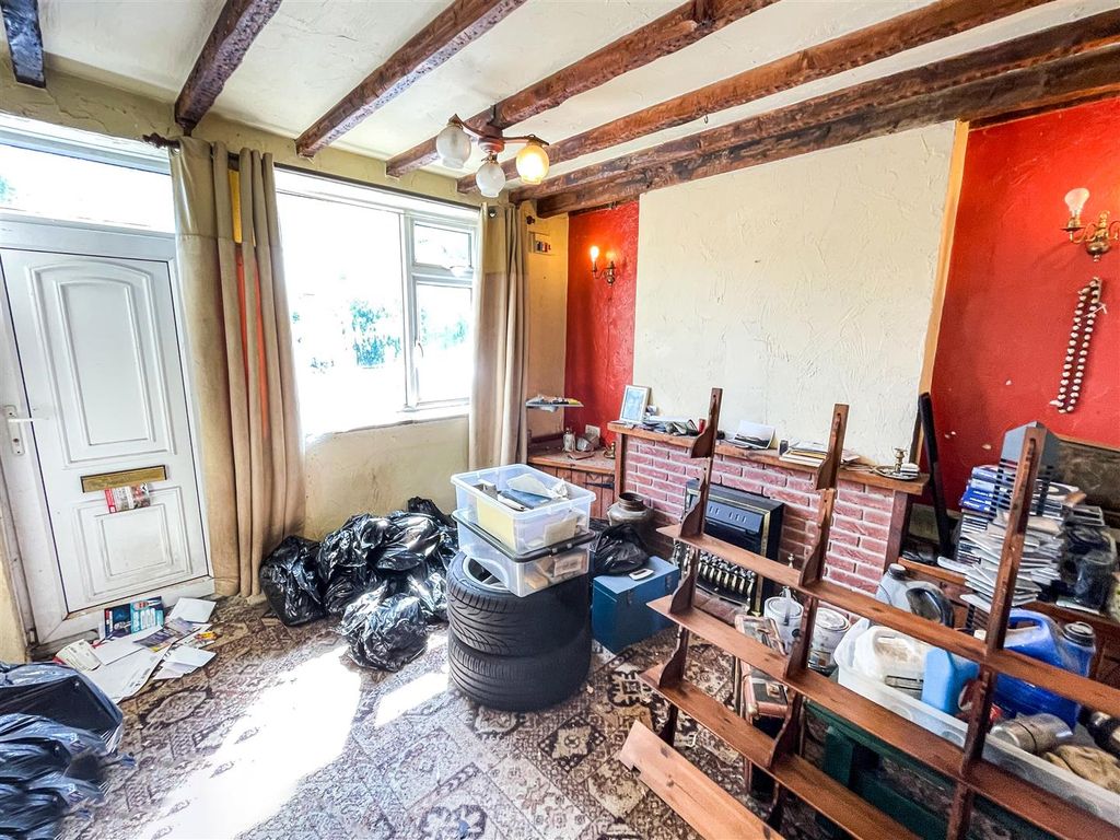 Property photo 3 of 10 30-04-2025__21-22-00_Img_2539.Dclco.Jpg