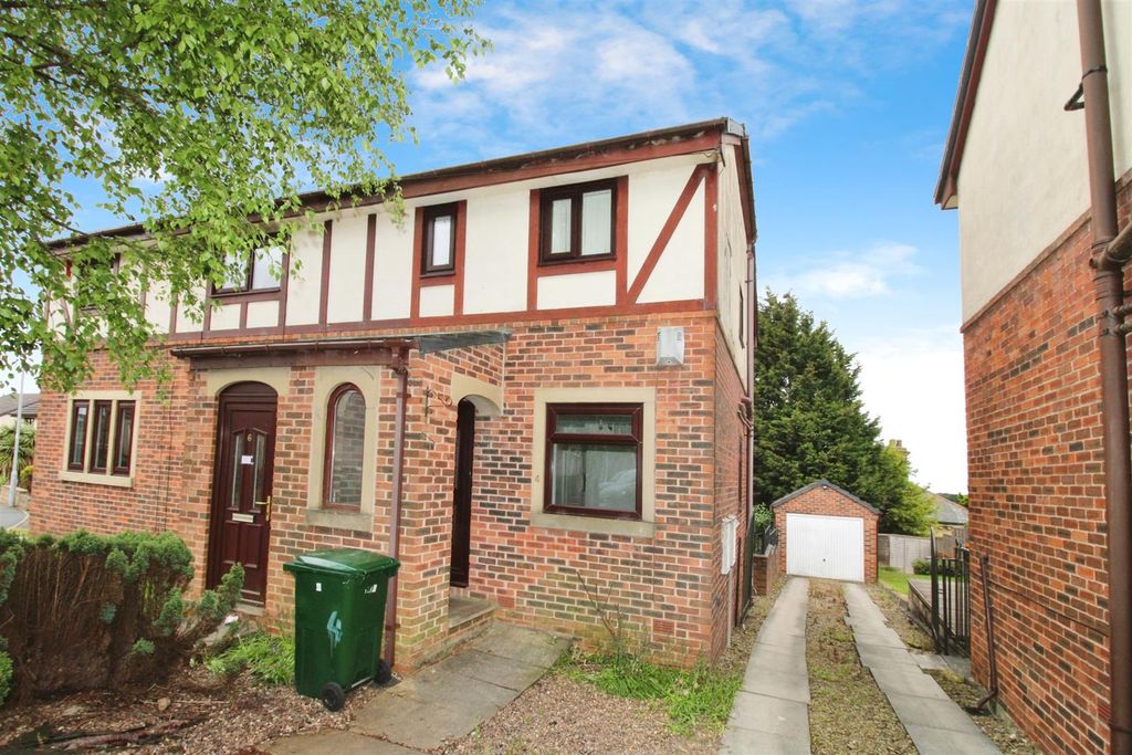 Property photo 1 of 14 Front External
