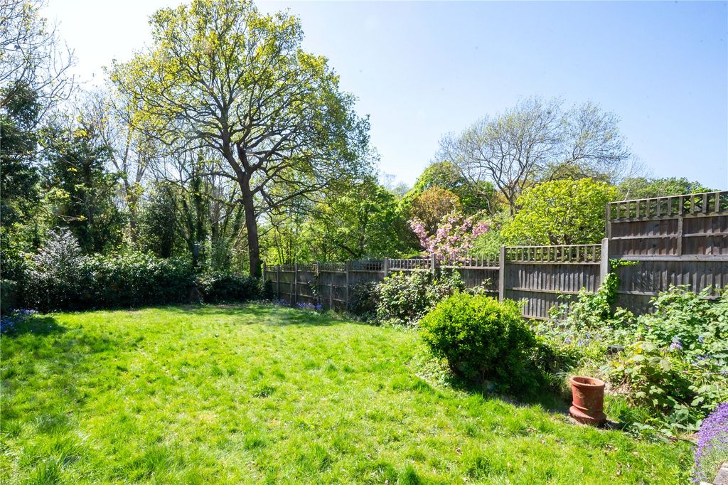 Property photo 3 of 13 Picture No. 9