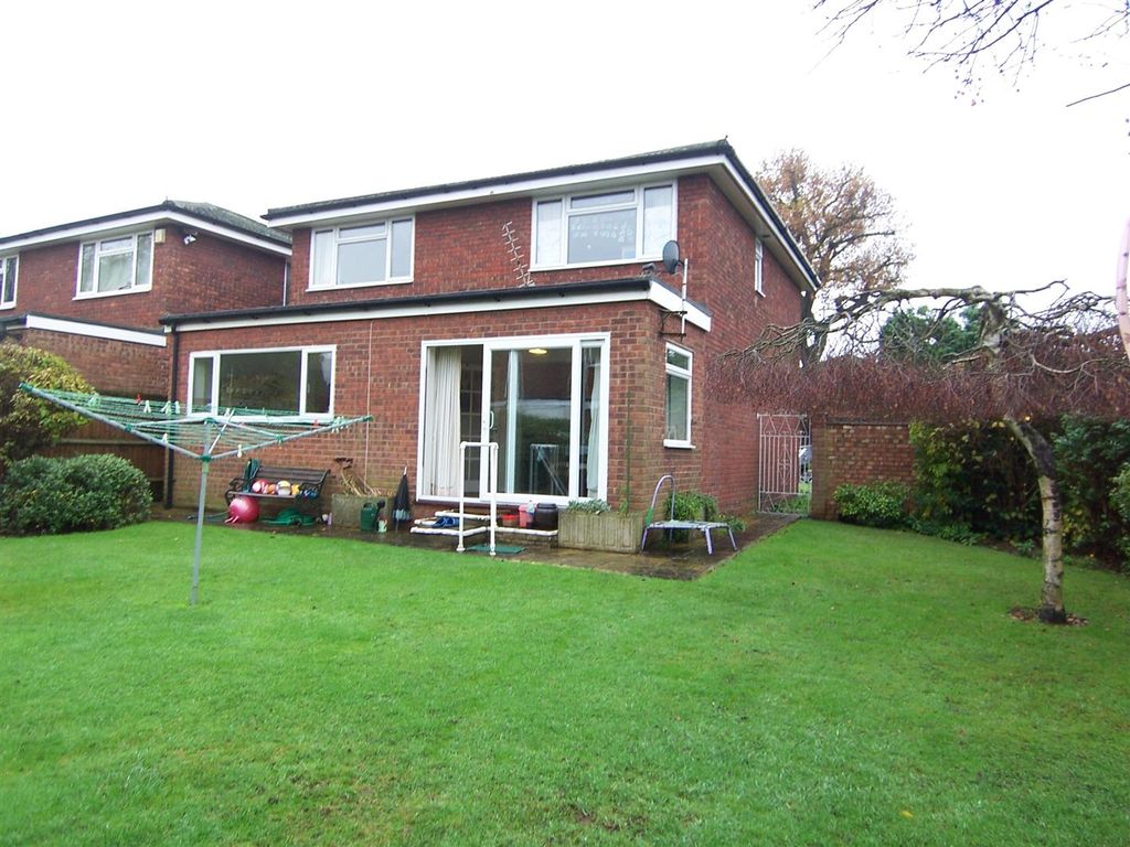 Property photo 3 of 10