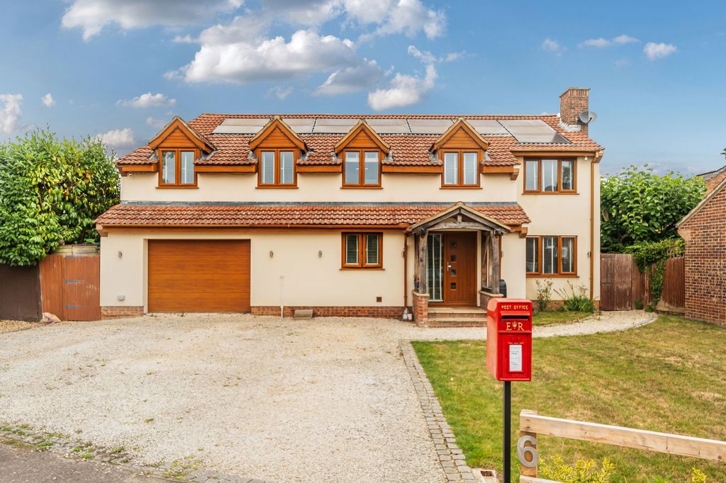 Property photo 1 of 26