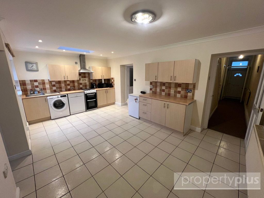 Property photo 1 of 13 Picture No. 06