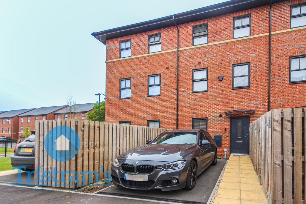 Property photo 1 of 13 Img_8857