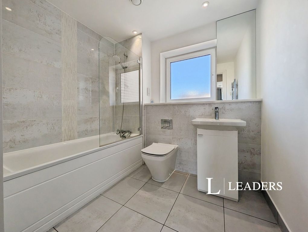 Property photo 2 of 9 Pbox-Img.Jpg