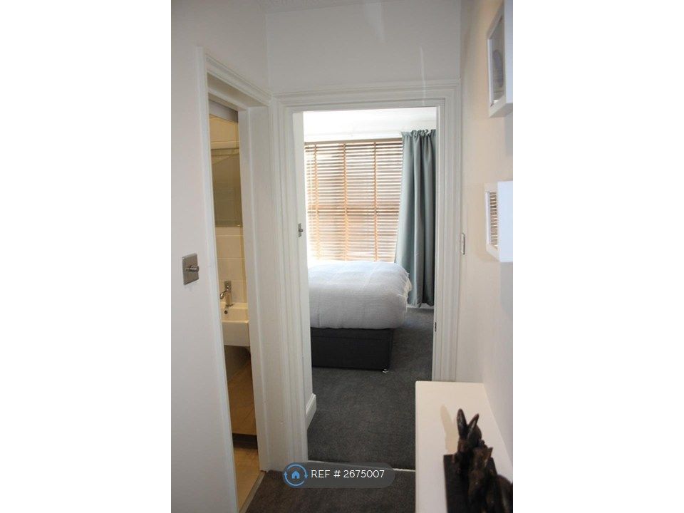 Property photo 3 of 30 Hallway Looking Into Front Bedroom