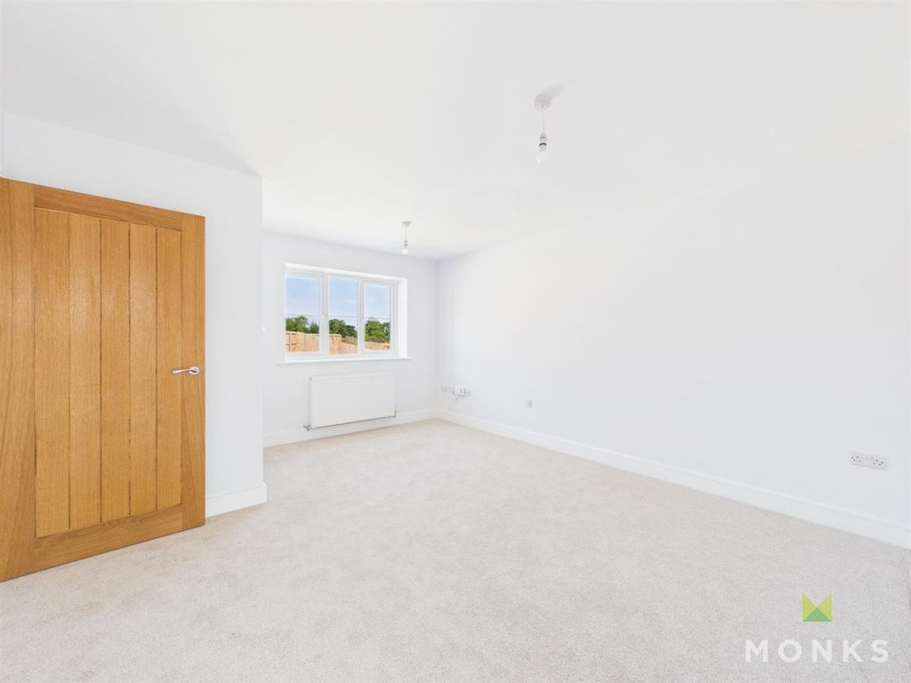 Property photo 2 of 10 Cam01420G0-Pr0969-Still007.Jpg